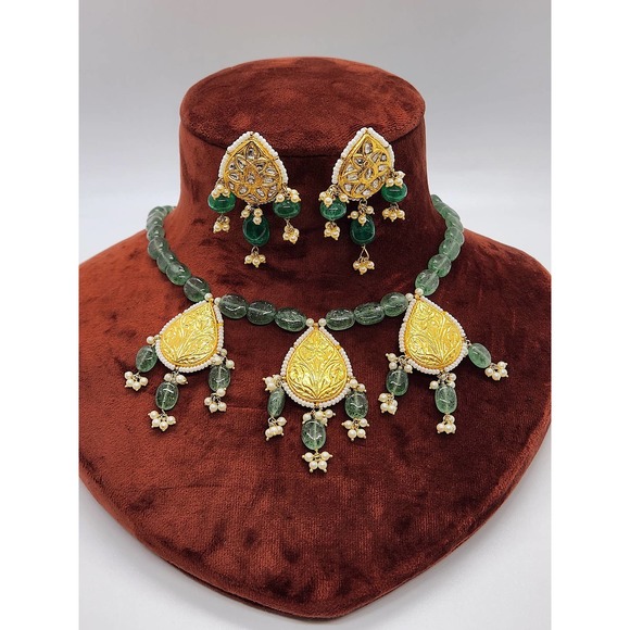 22k Gold Kundan Diamond polki Necklace Set - Picture 6 of 6